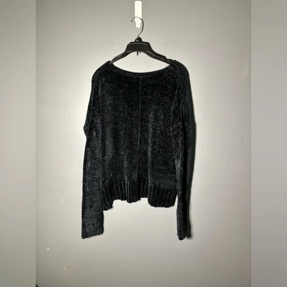 Show Me Your MuMu Hug Me Sweater in Black Chenille Size XS - Picture 3 of 5